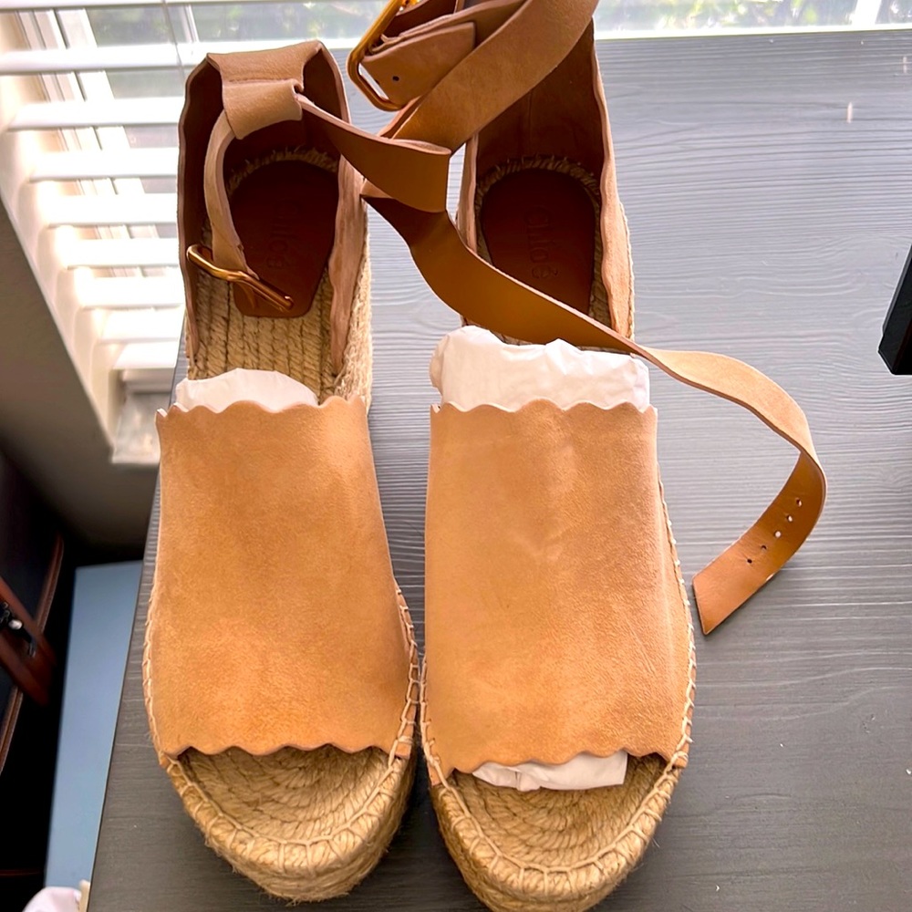 CHLOE Wedges